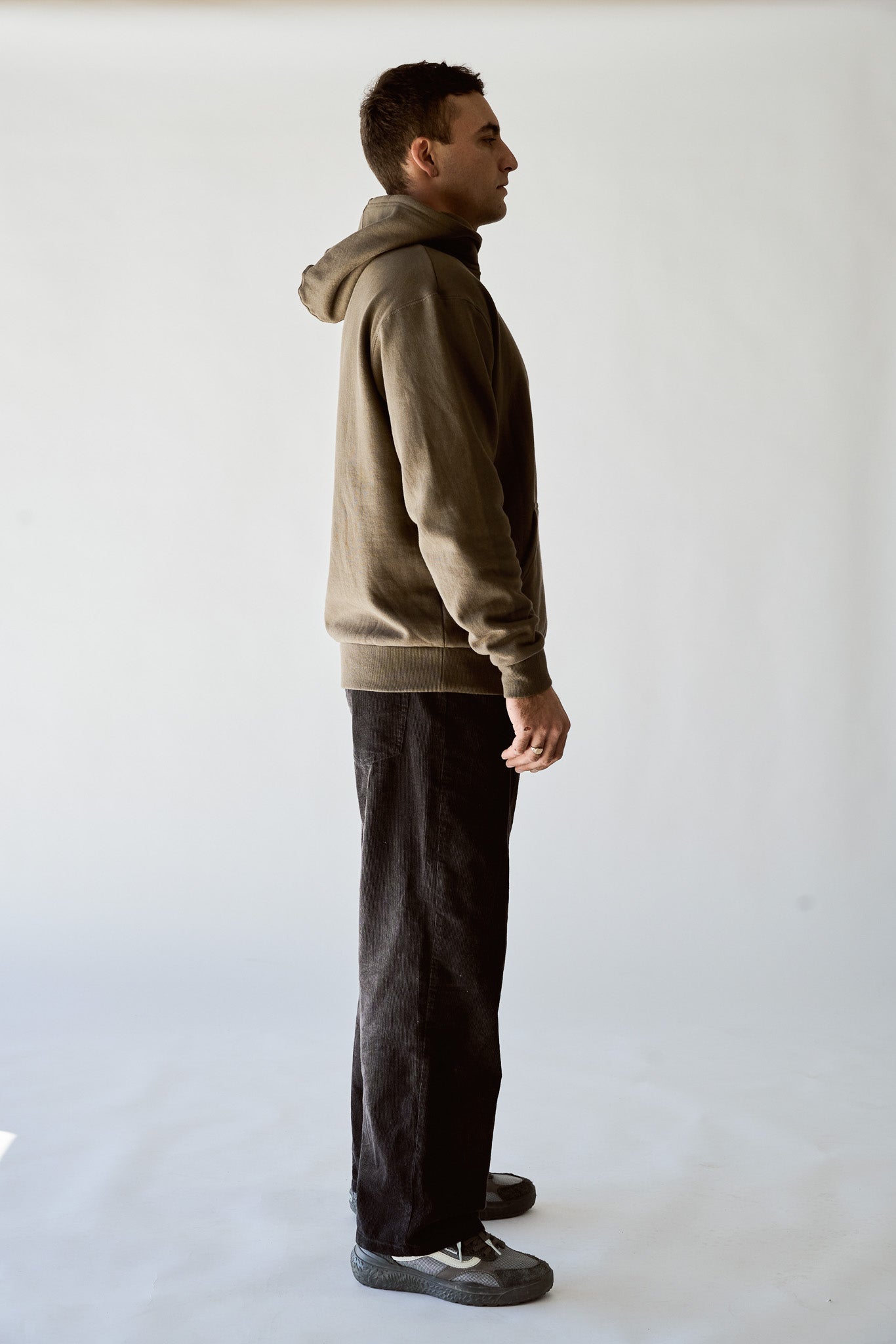 HEAVYWEIGHT HOODIE - VANCE.