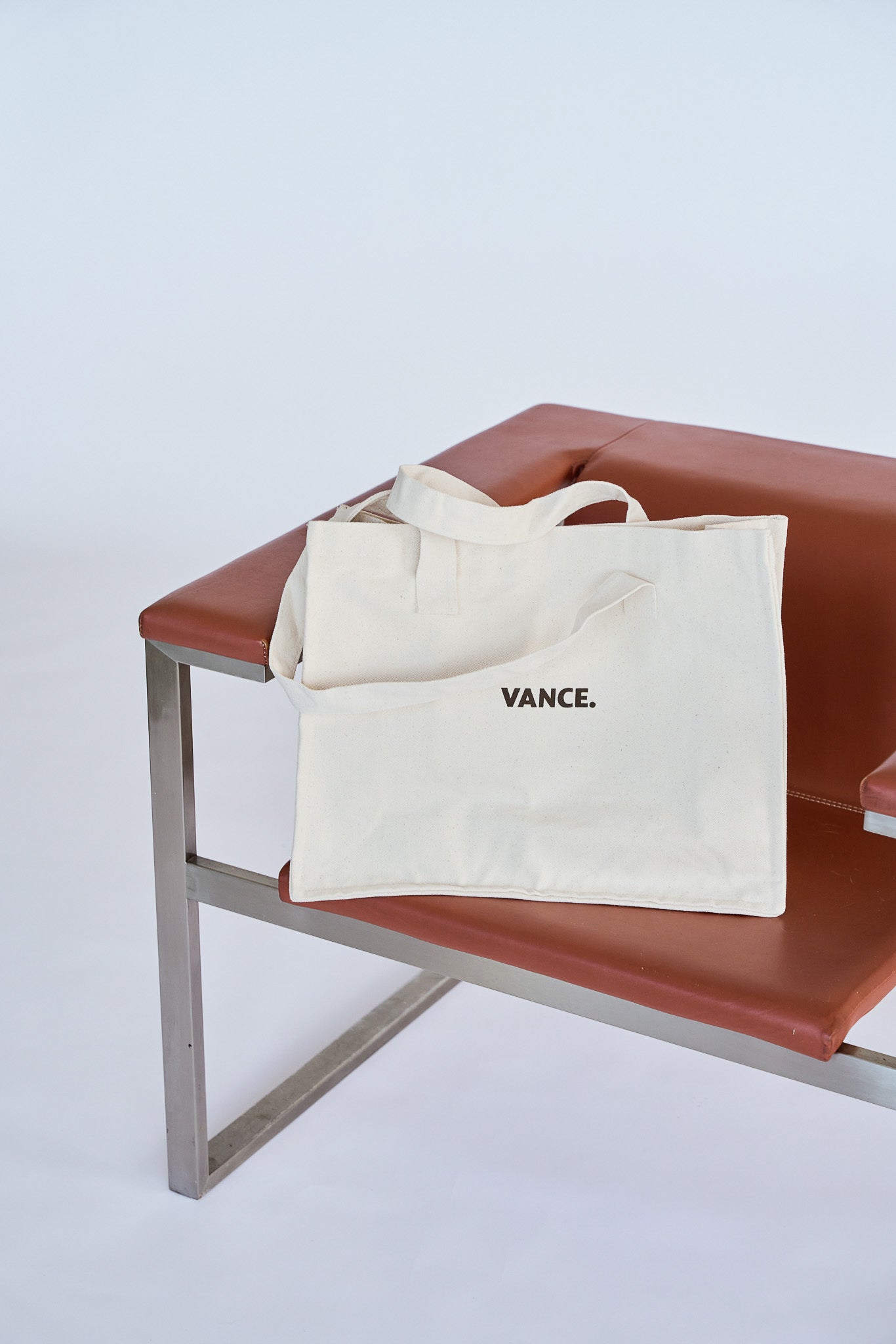 UTILITY TOTE - VANCE.
