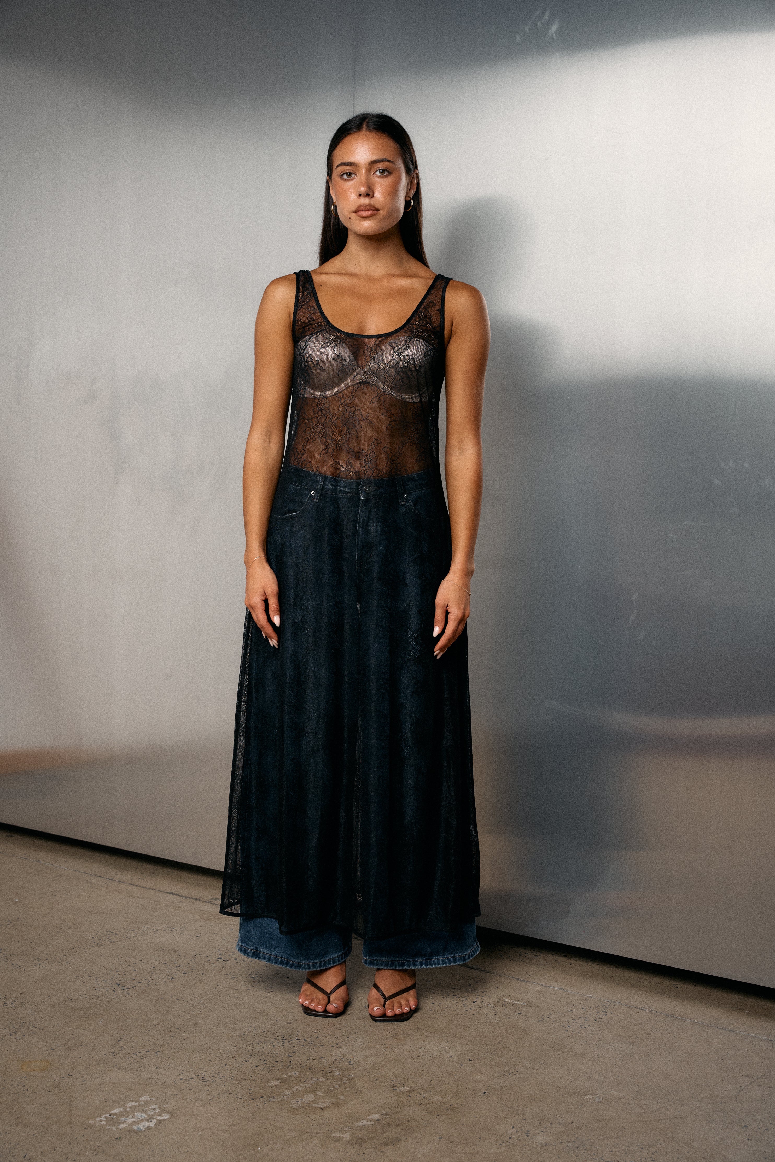 VESPER LACE MAXI DRESS
