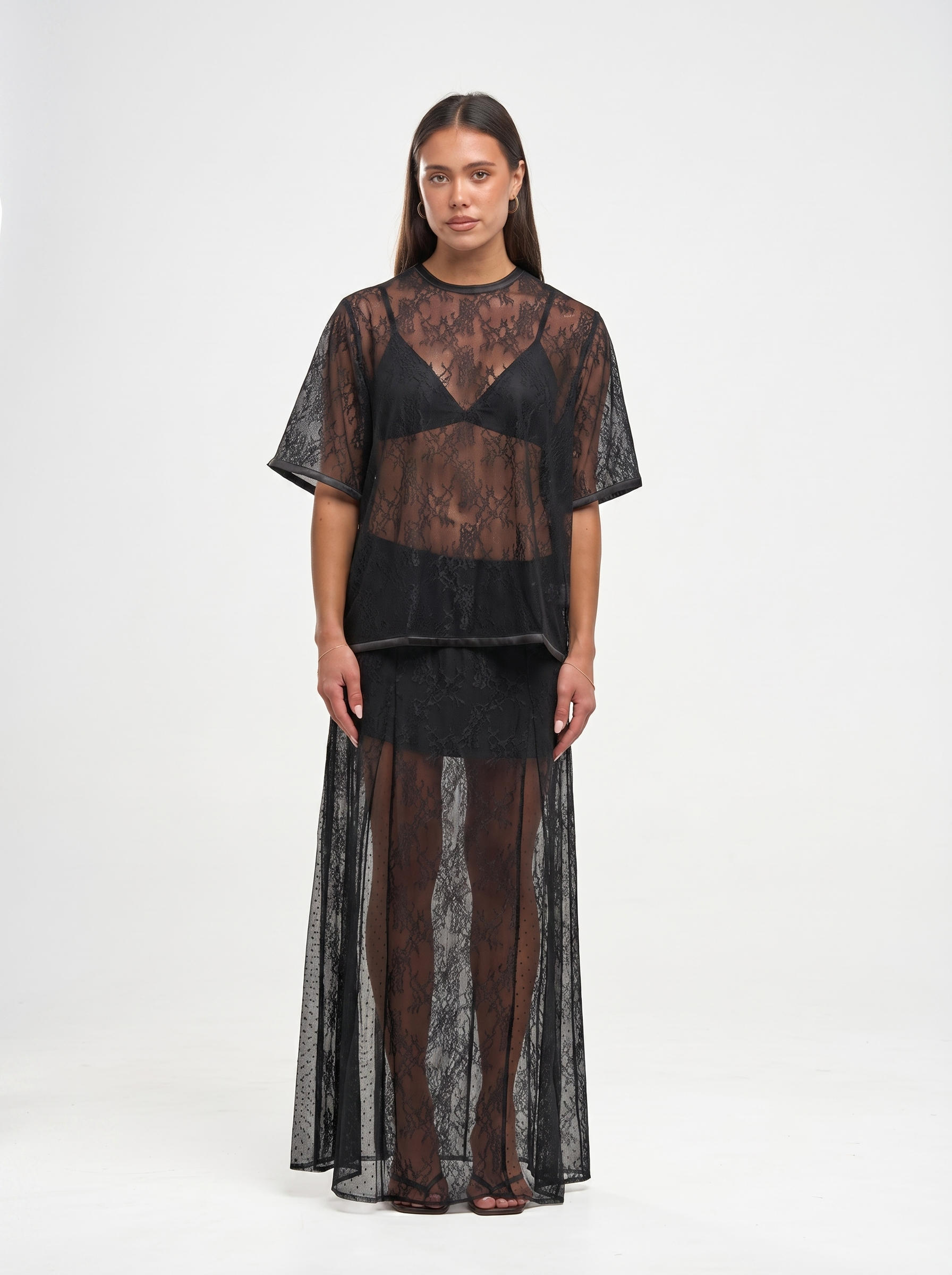 VESPER LACE TOP