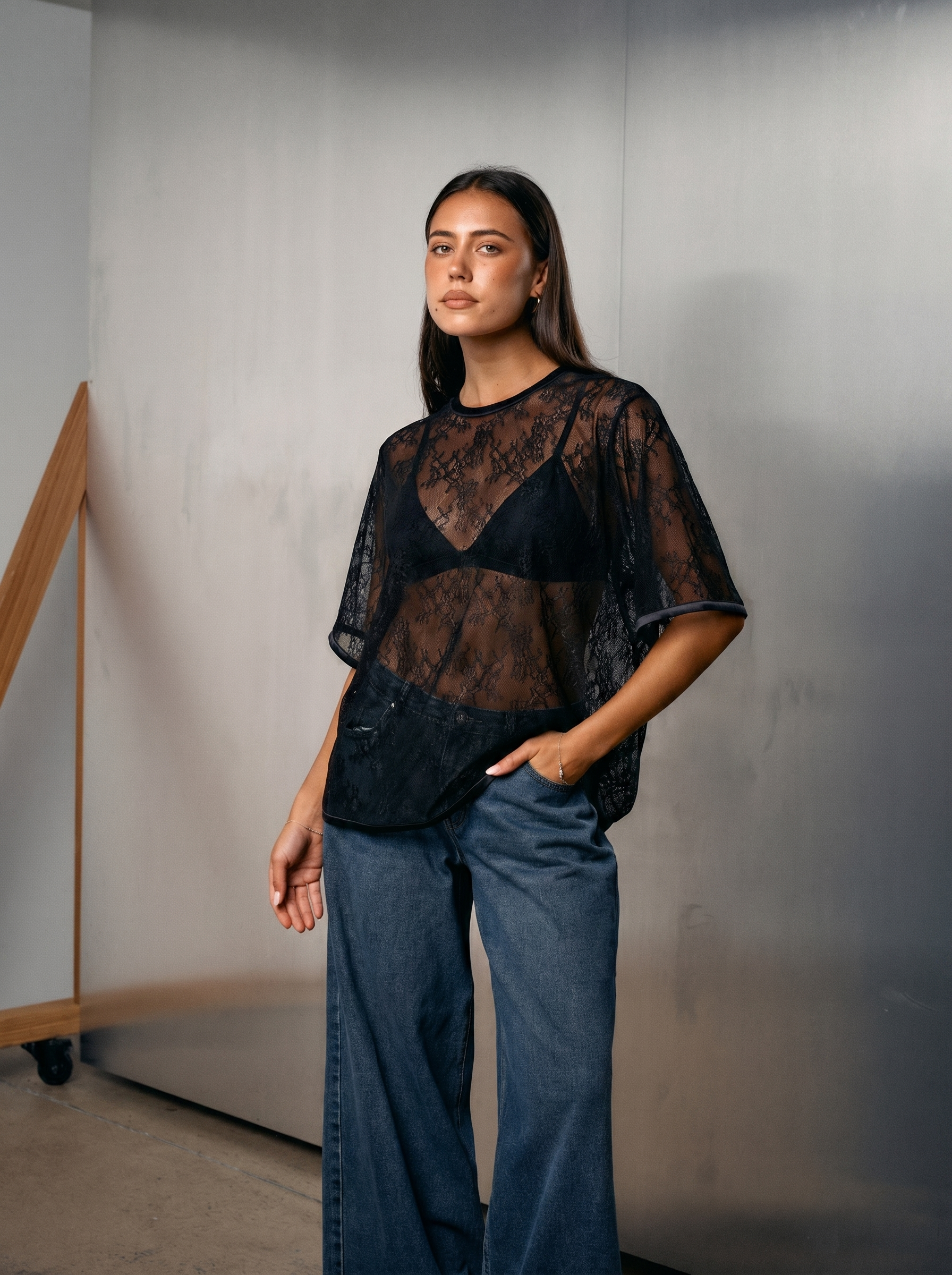 VESPER LACE TOP